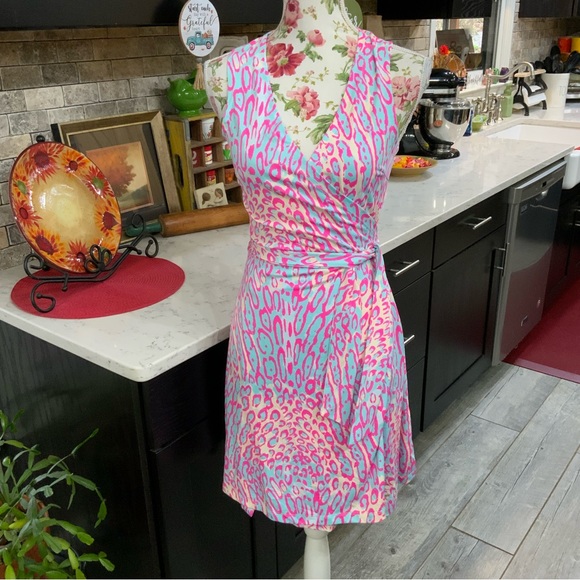 JB by Julie Brown Pink & Blue Lizzy Meow Leopard Print Wrap Dress XS New W/Tags - Picture 3 of 16